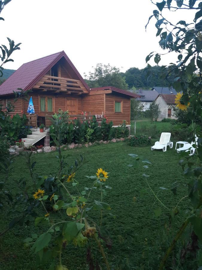 Wooden House "Una" Kulen Vakuf Exterior photo